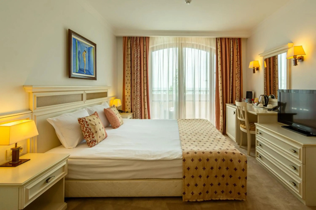 Helena VIP Villas and Suites - фото 5