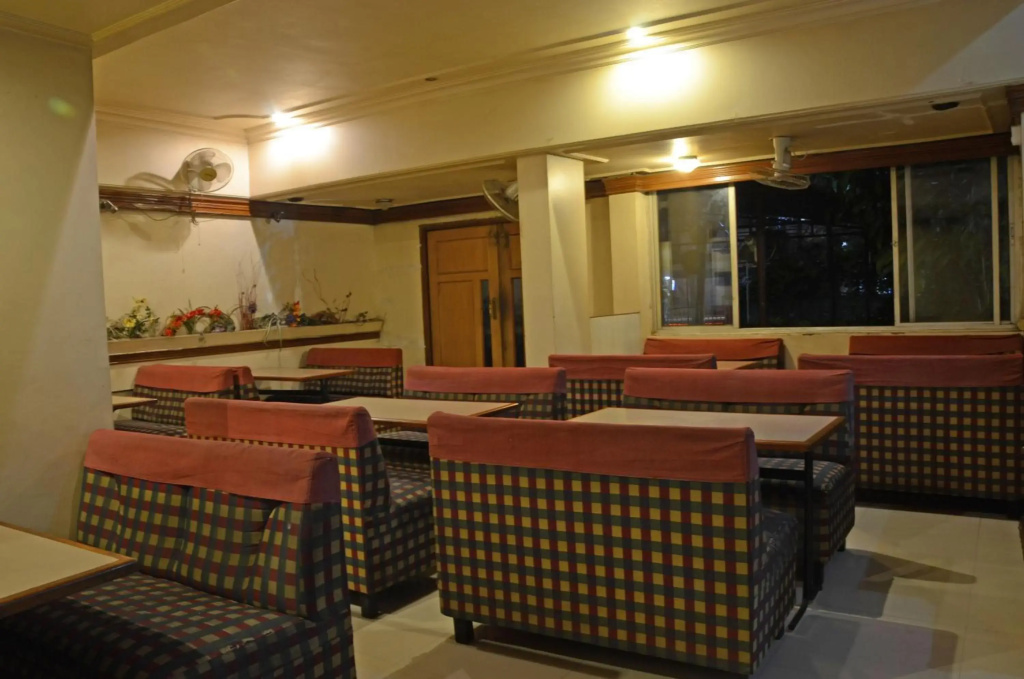 OYO 2726 Hotel Elegant - Général
