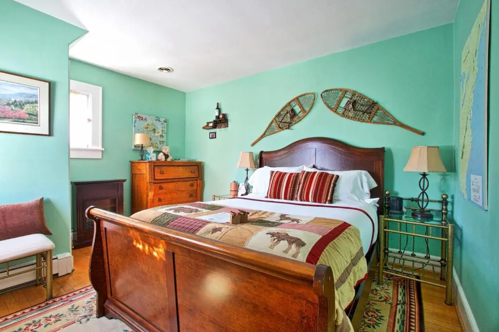 Double Suite (full double bed)