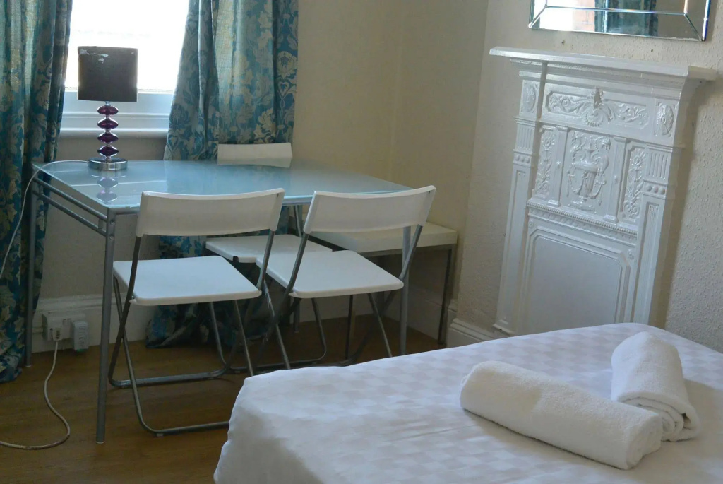 Hostel 7