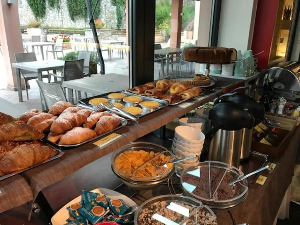 Meridiana Country Hotel - Général