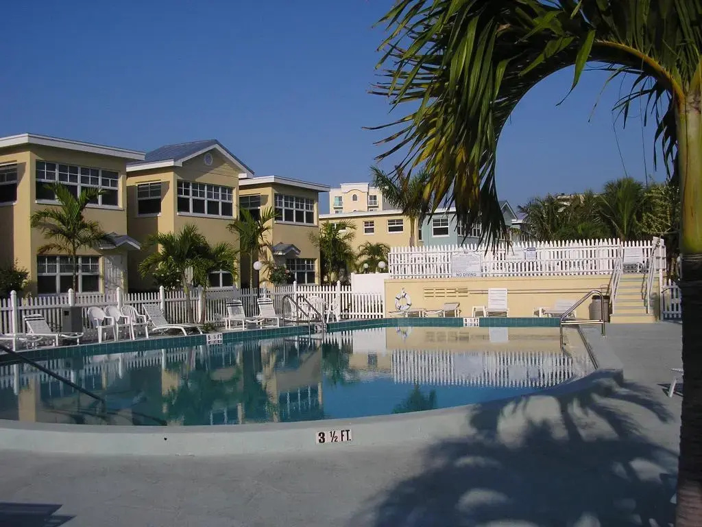 Barefoot Beach Resort - Général