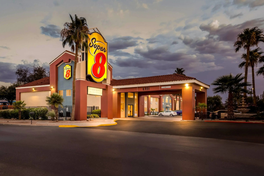 Super 8 by Wyndham Marana/Tucson Area