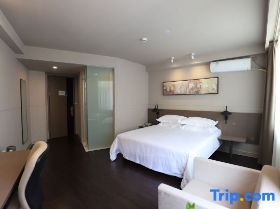 Taksu Sanur Hotel