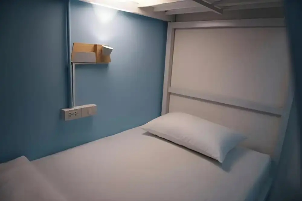 Bed in Dorm (male dorm)