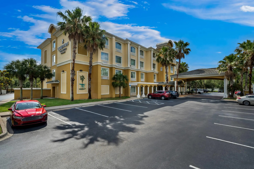 Country Inn & Suites by Radisson, Port Orange-Daytona, FL