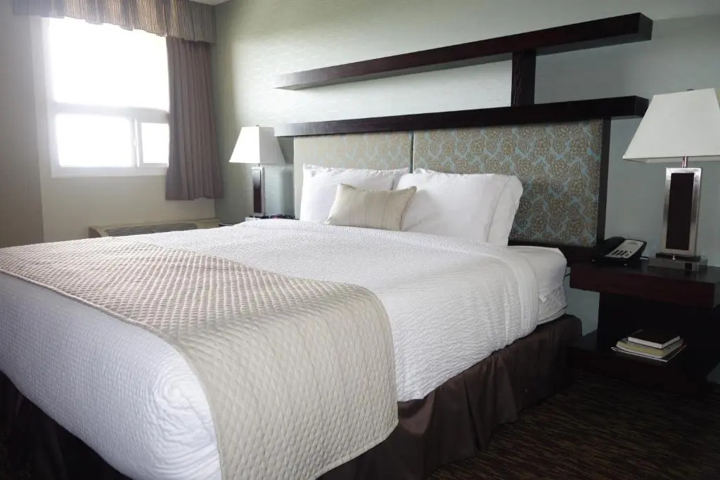 Days Inn by Wyndham Vermilion - Chambres