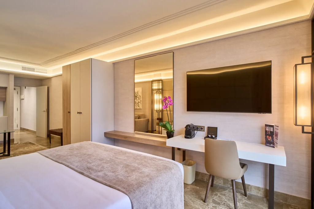 Hotel photo 38