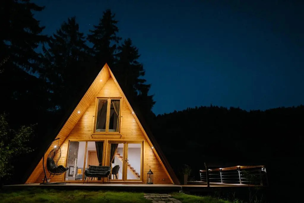 2 Bedrooms Chalet