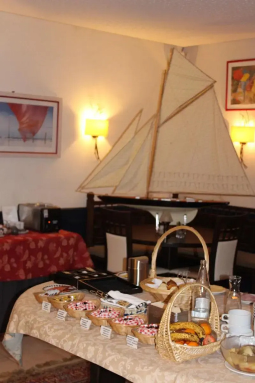 Hotel photo 10