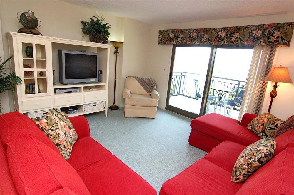North-South Forest Beach Plantation by Hilton Head Accomm.