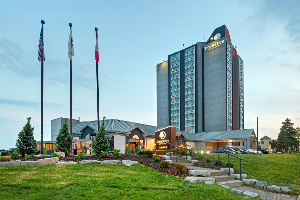 DoubleTree by Hilton Toronto Airport - Général