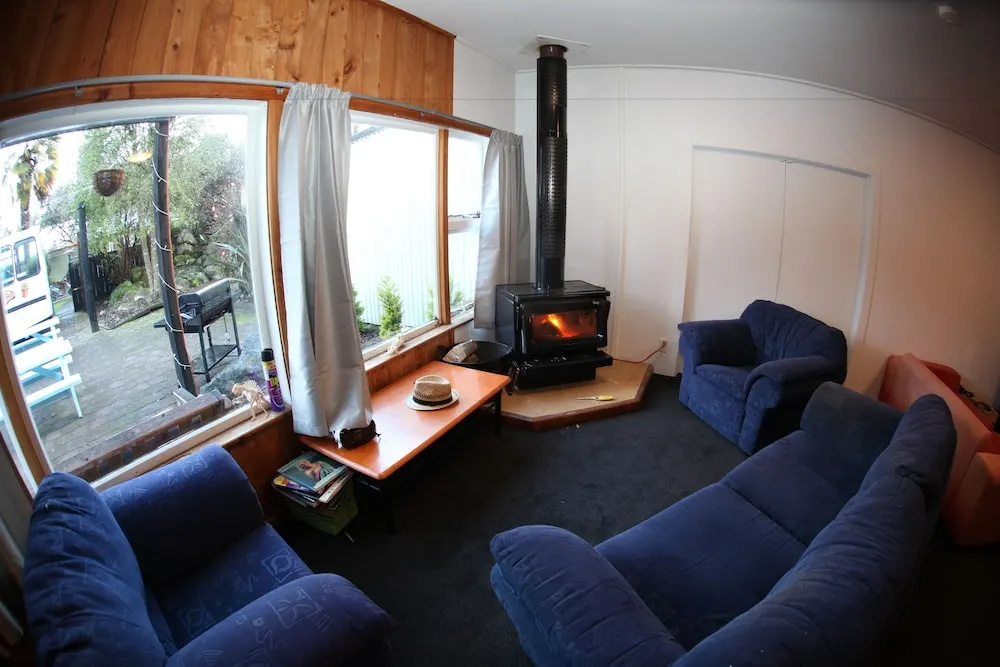 Adventure Inn Marahau - Hostel - фото 4