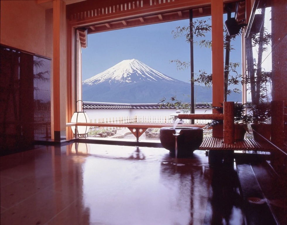 Balcony & Terrace