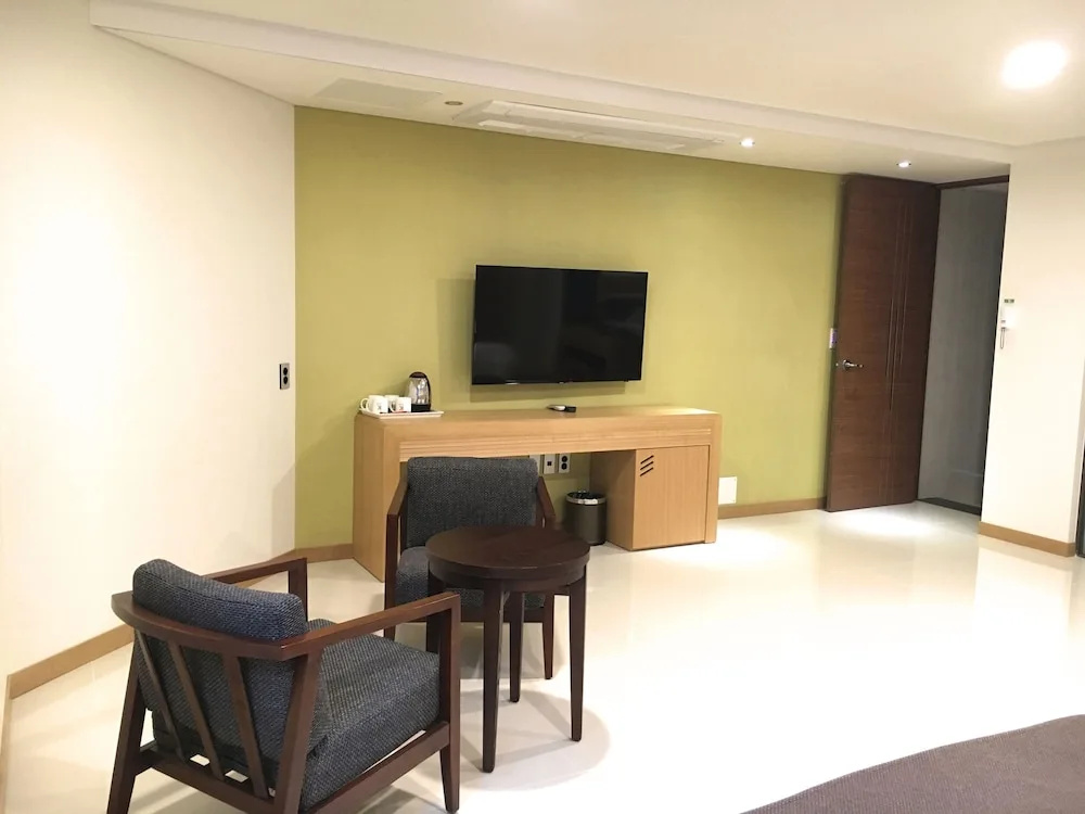 K Tourist Hotel - Chambres