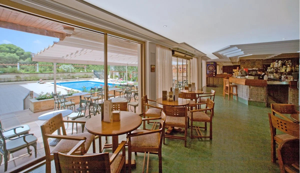 Hotel photo 8