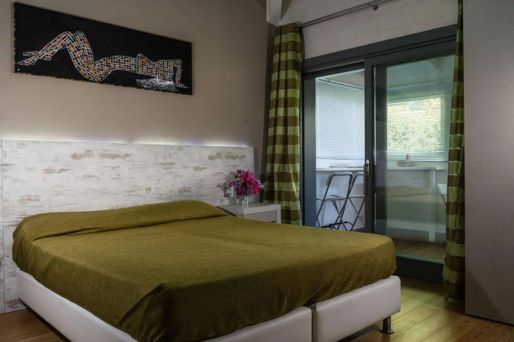 Hotel photo 42