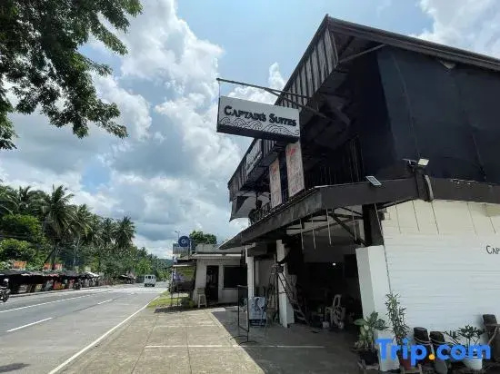 Captains Suites Albay
