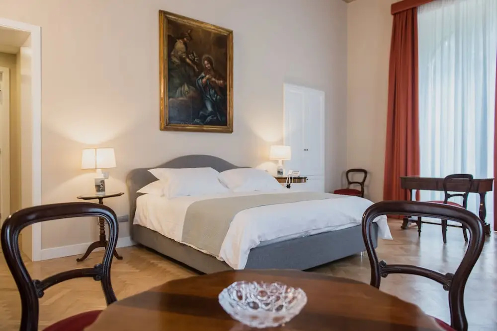 Presidential room
