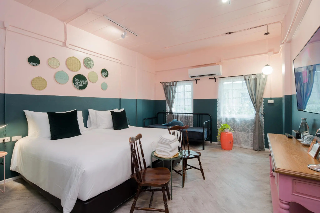 Deluxe Double room (twin beds)