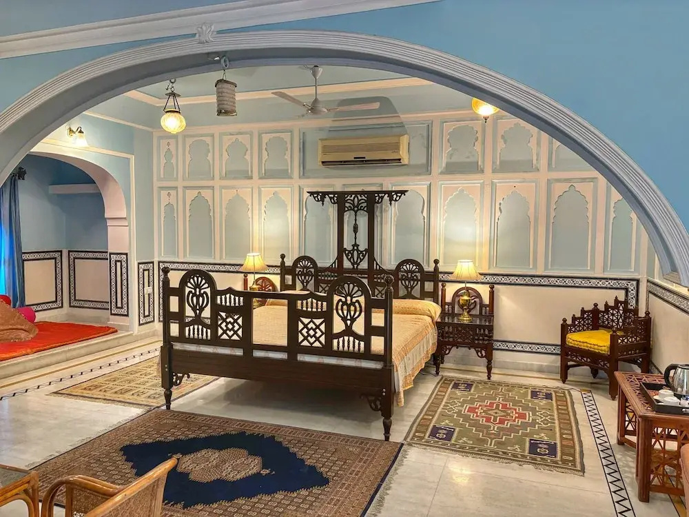 Superior room