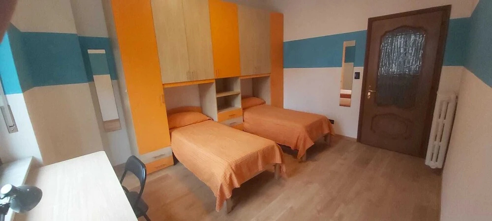 Comfortable Apartment With Hydromassage Shower