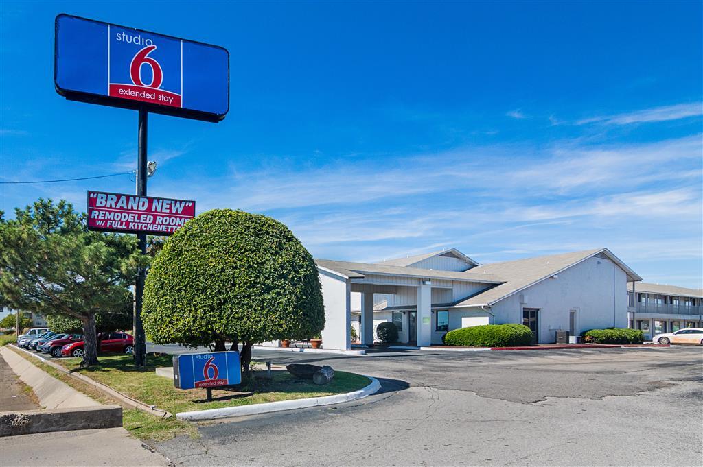 Studio Inn Extended Stay Oklahoma City Airport by OYO image