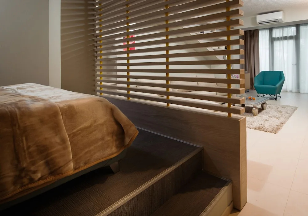 Garden Double Suite (full double bed)