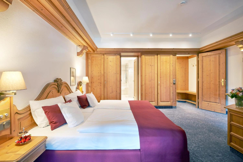 Hotel Traube Tonbach - Familie Finkbeiner GmbH & Co KG by null