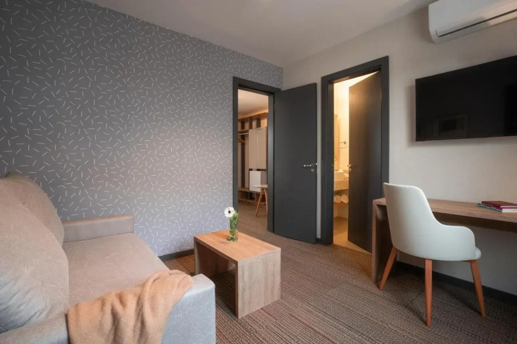 Hotel photo 5