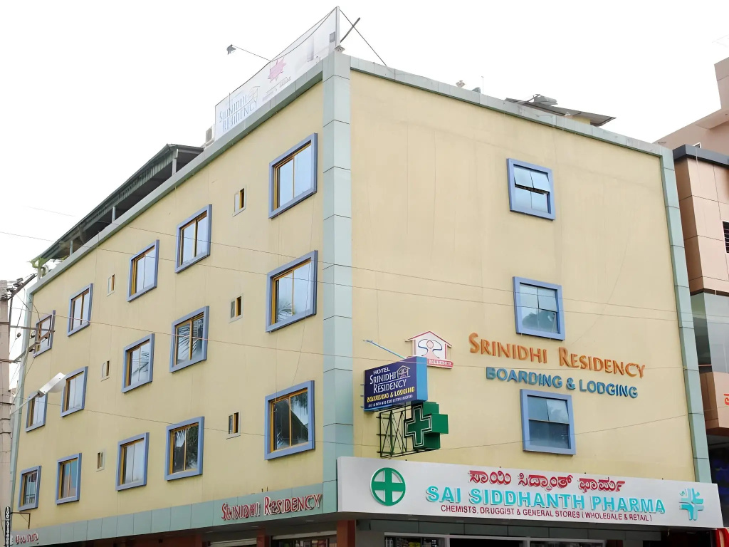 OYO 9633 Hotel Srinidhi Residency