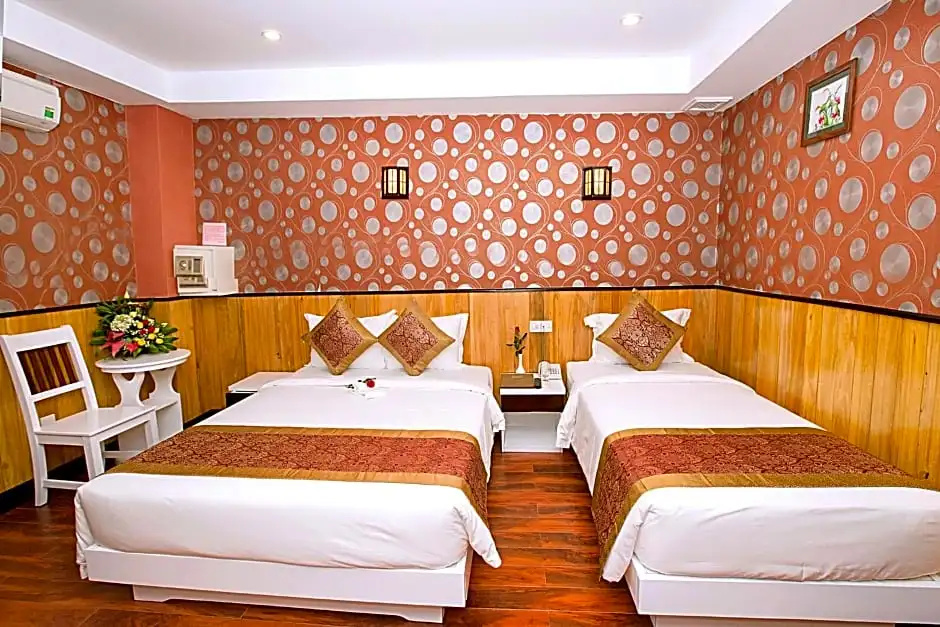Golden Rain 2 Hotel - Chambres