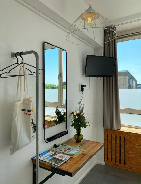 Standard Double room with city view (twin beds)
