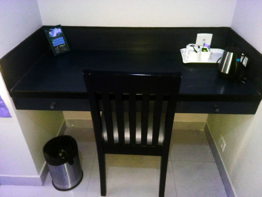 FabHotel Santhome Inn - Général