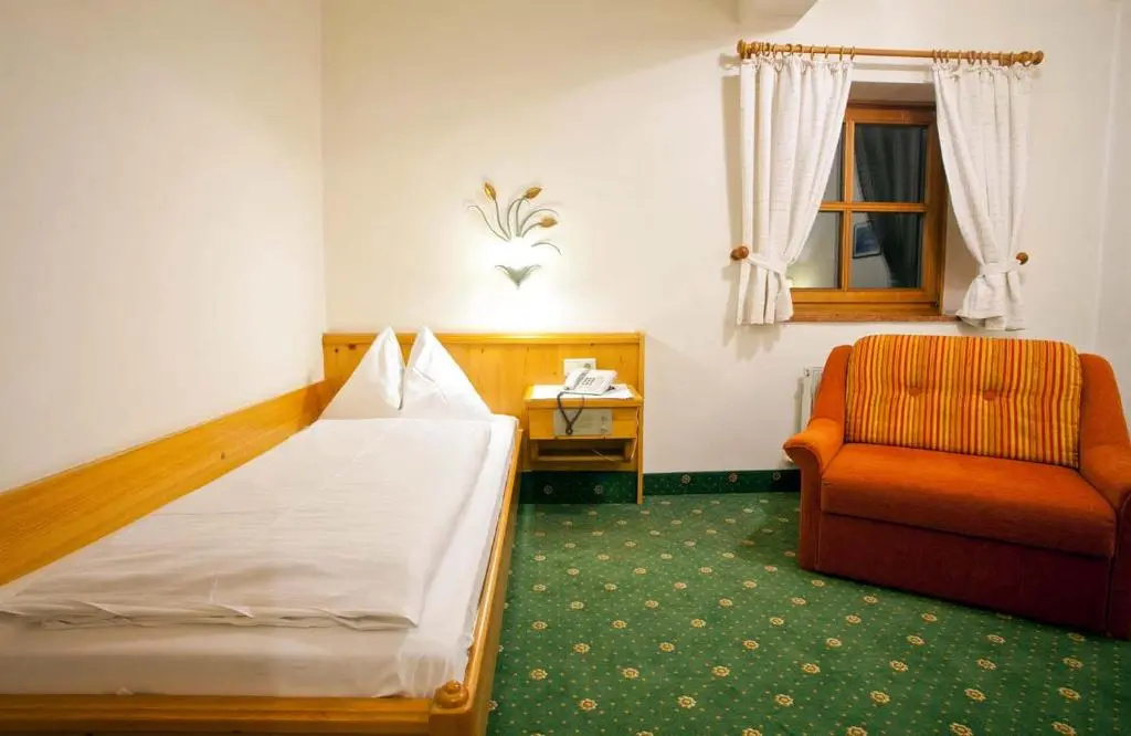Hotel Gasthof Mitteregger - Chambres