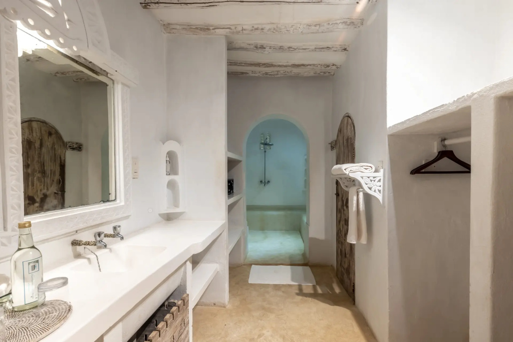 1 Bedroom Villa beachfront