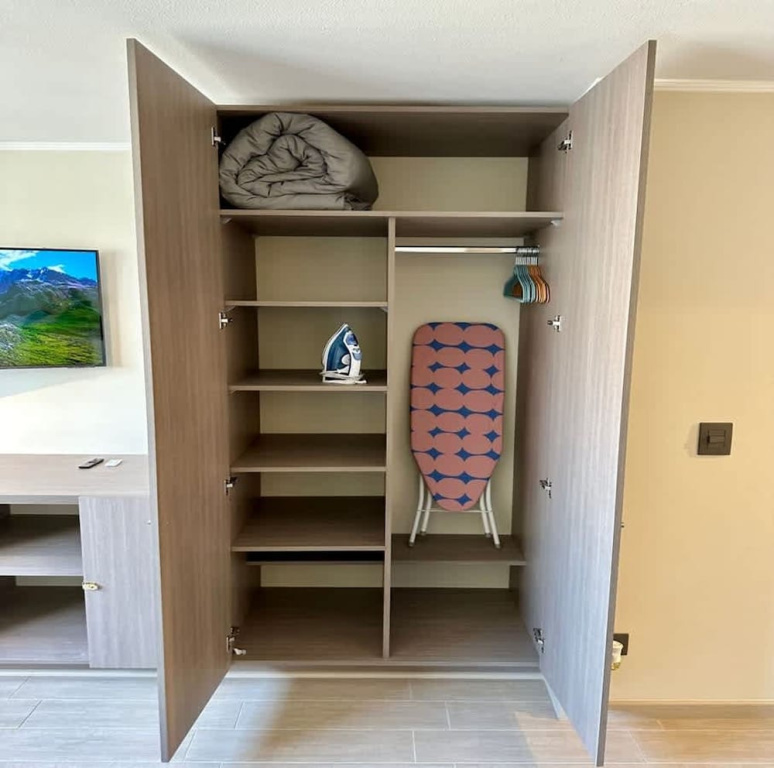 Estudio Dubl Almeyda Crib Laundry Gym Pool