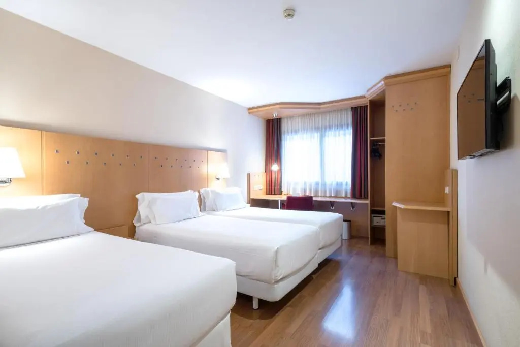 Catalonia La Maquinista - Chambres