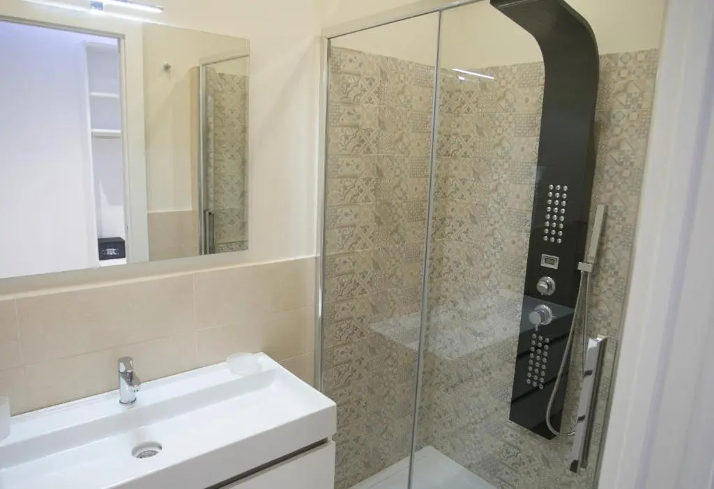 Deluxe Double room full double bed