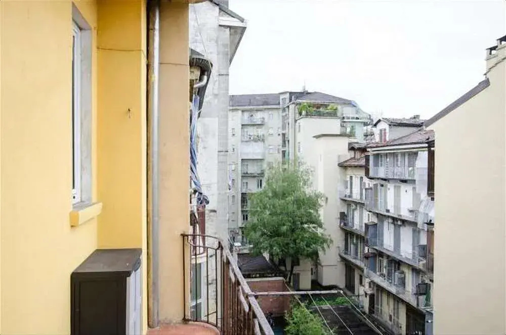 Crocetta & Porta Nuova Flat