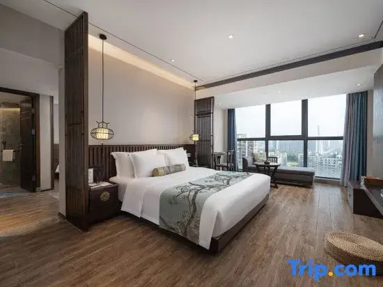 2 Bedrooms Family Suite