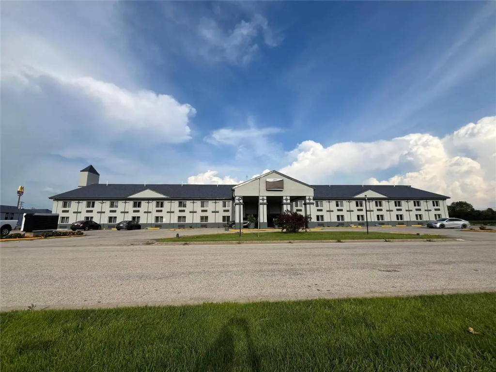 Hotel photo 13
