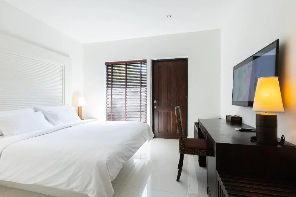 2 Bedrooms Grand Pool Suite