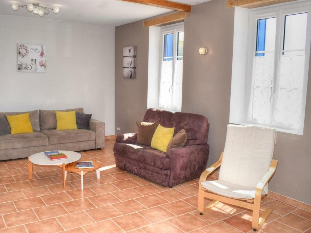 Gîte Sennevières, 4 pièces, 7 personnes - FR-1-381-85