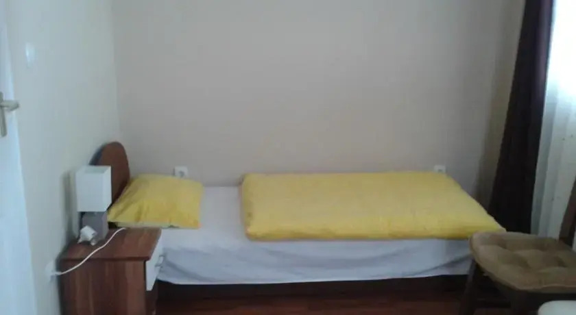 Zafír Panzió és Étterem - фото 2