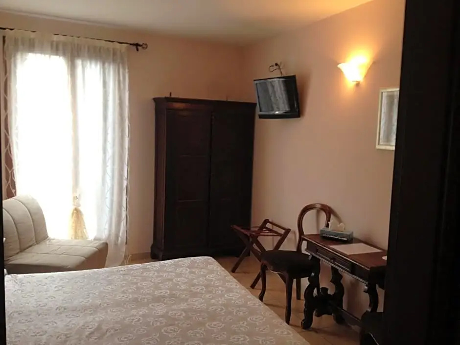 Standard room with canal view