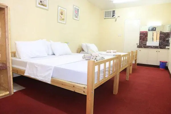 Double Studio (full double bed)