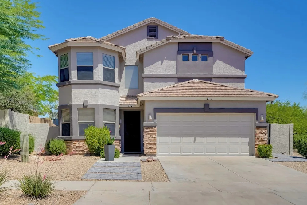 1/2 Mi to Lake: Family Home w/ Hot Tub in Goodyear