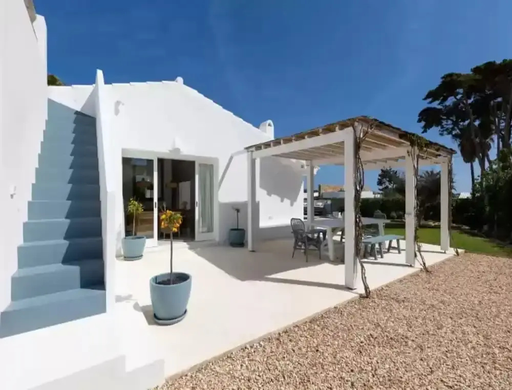 Villa in Menorca With Private Pool & Beach Access