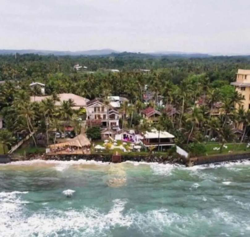Kabalana Surf Hostel